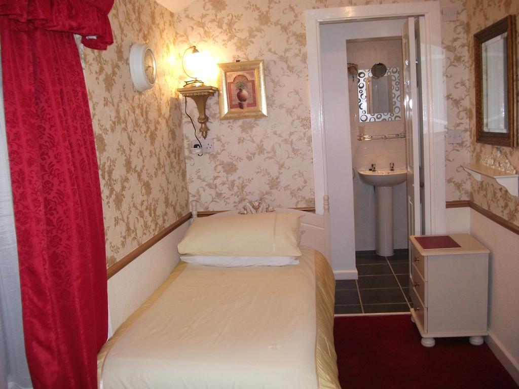 The Brema Hotel Блекпул Номер фото
